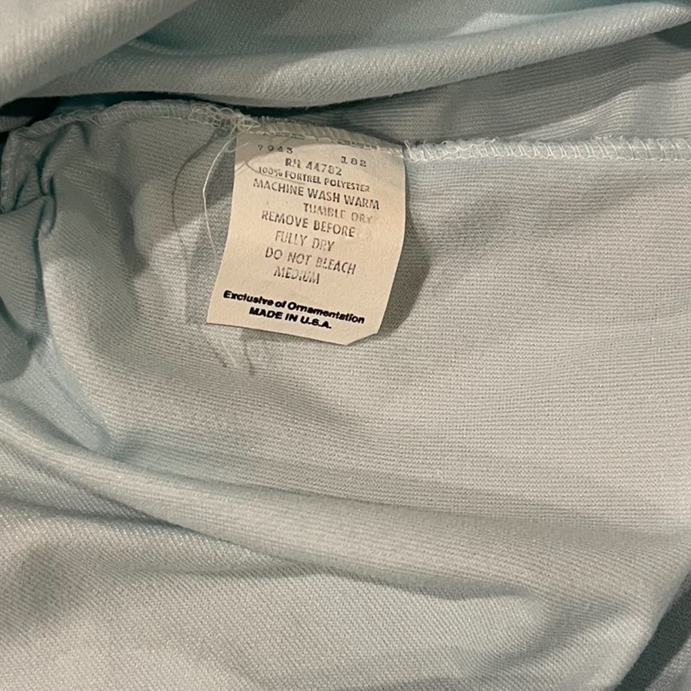 ๐บ๐ธ Featherbed Vintage Brushed back Satin Baby Blue Night Gown- NWT-Size Medium - Picture 9 of 11